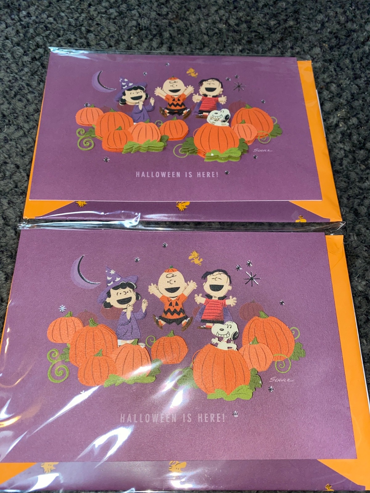 2 Cards Hallmark Signature Halloween Charlie Brown and Snoopy and Peanuts Gang