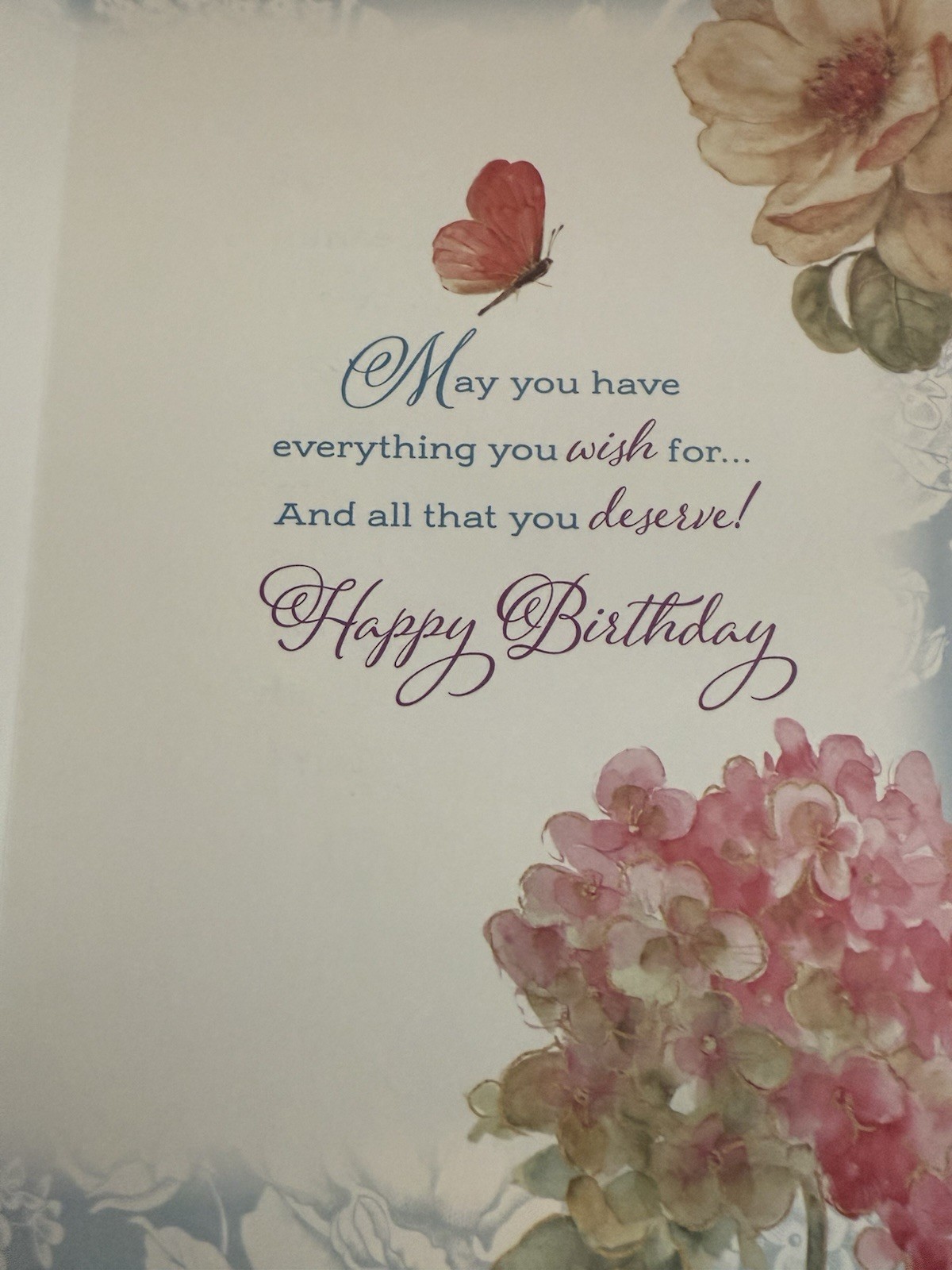 “Wishing you a very Happy Birthday” – Pretty floral bouquet – 5.5″ X 7.5″