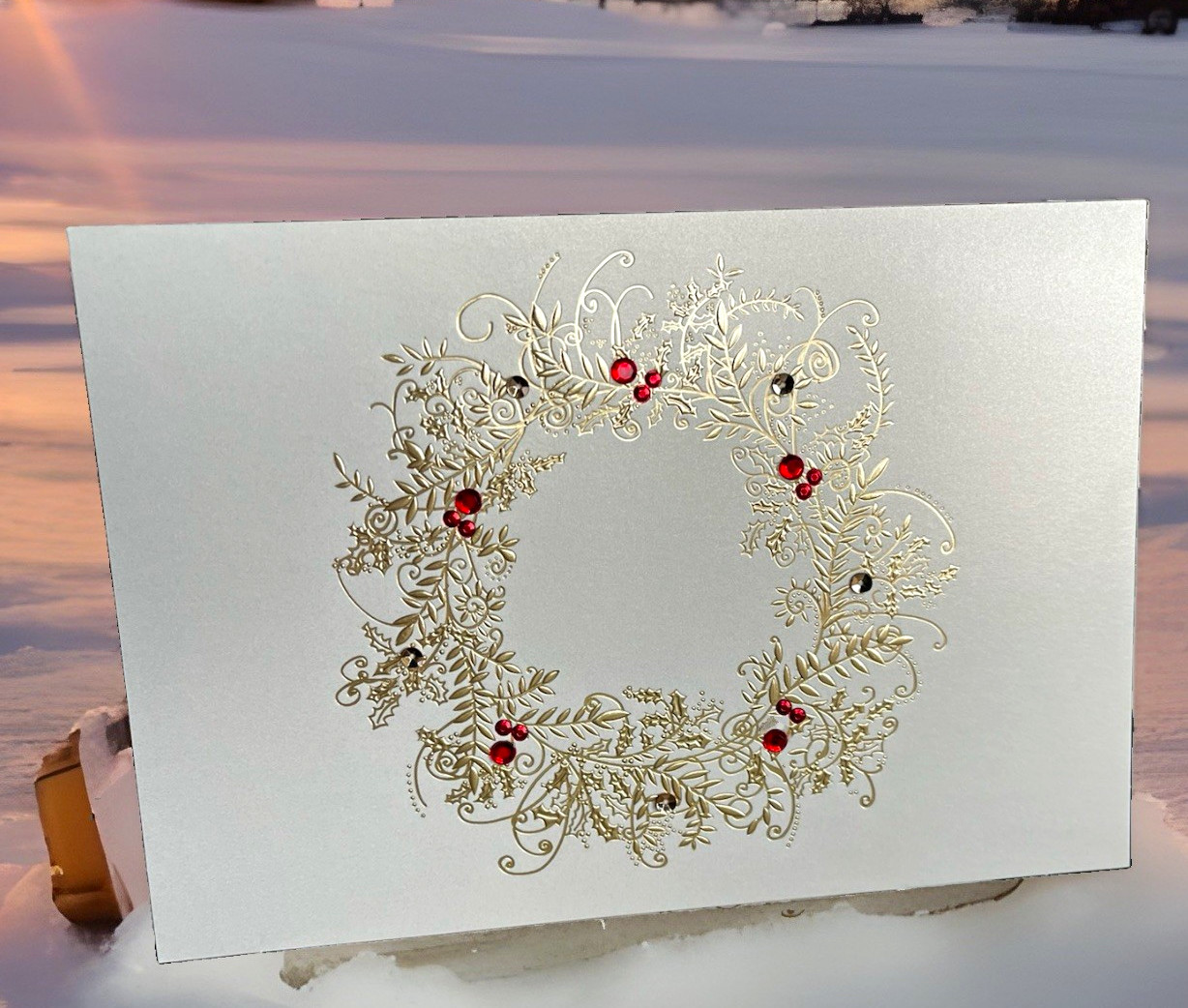 Hallmark Christmas Wreath Greeting Card White/Gold/Red Folded w/ Envelope PX2284