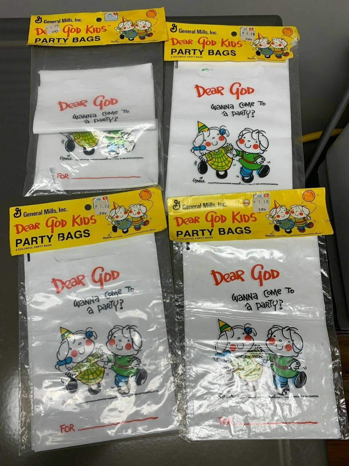 4 packages Dear God Kids General Mills Party Bags (6 in each) – Annie – 1983