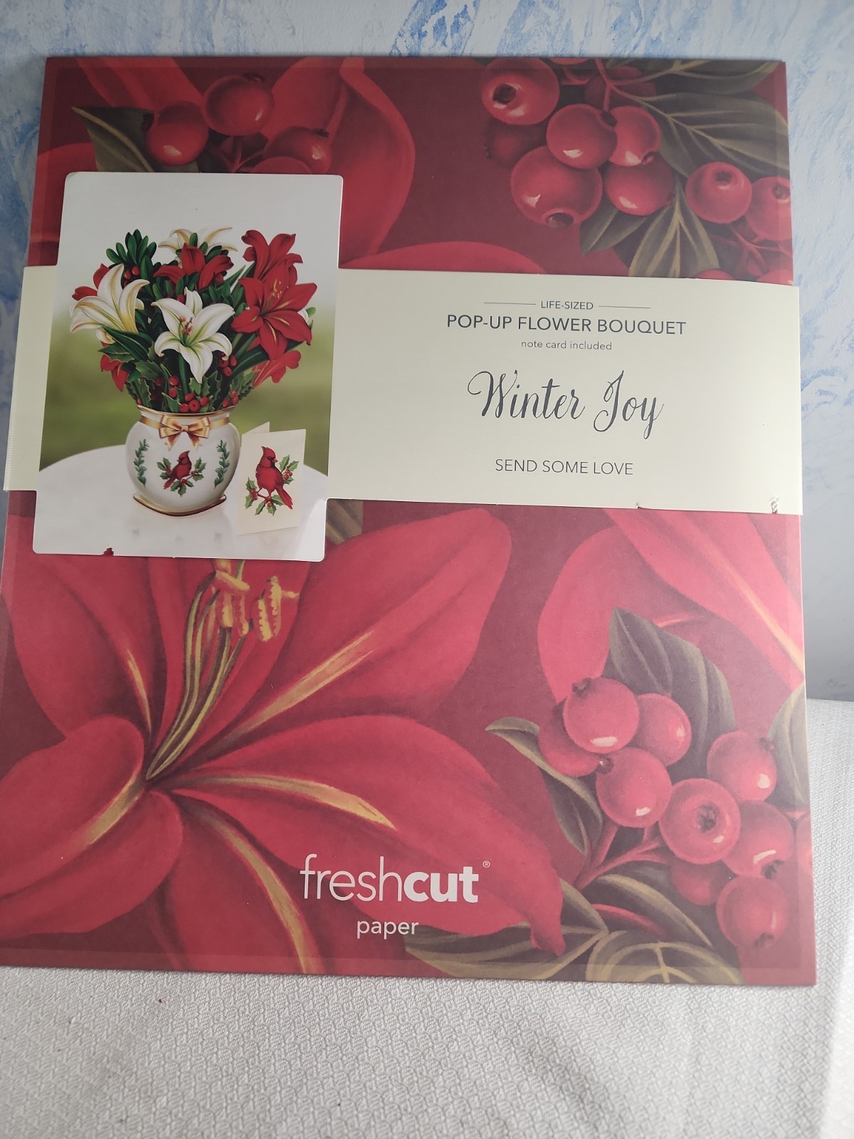 Pop Up Flower Bouquet Freshcut Paper “Winter Joy” Life Size Lillies NEW