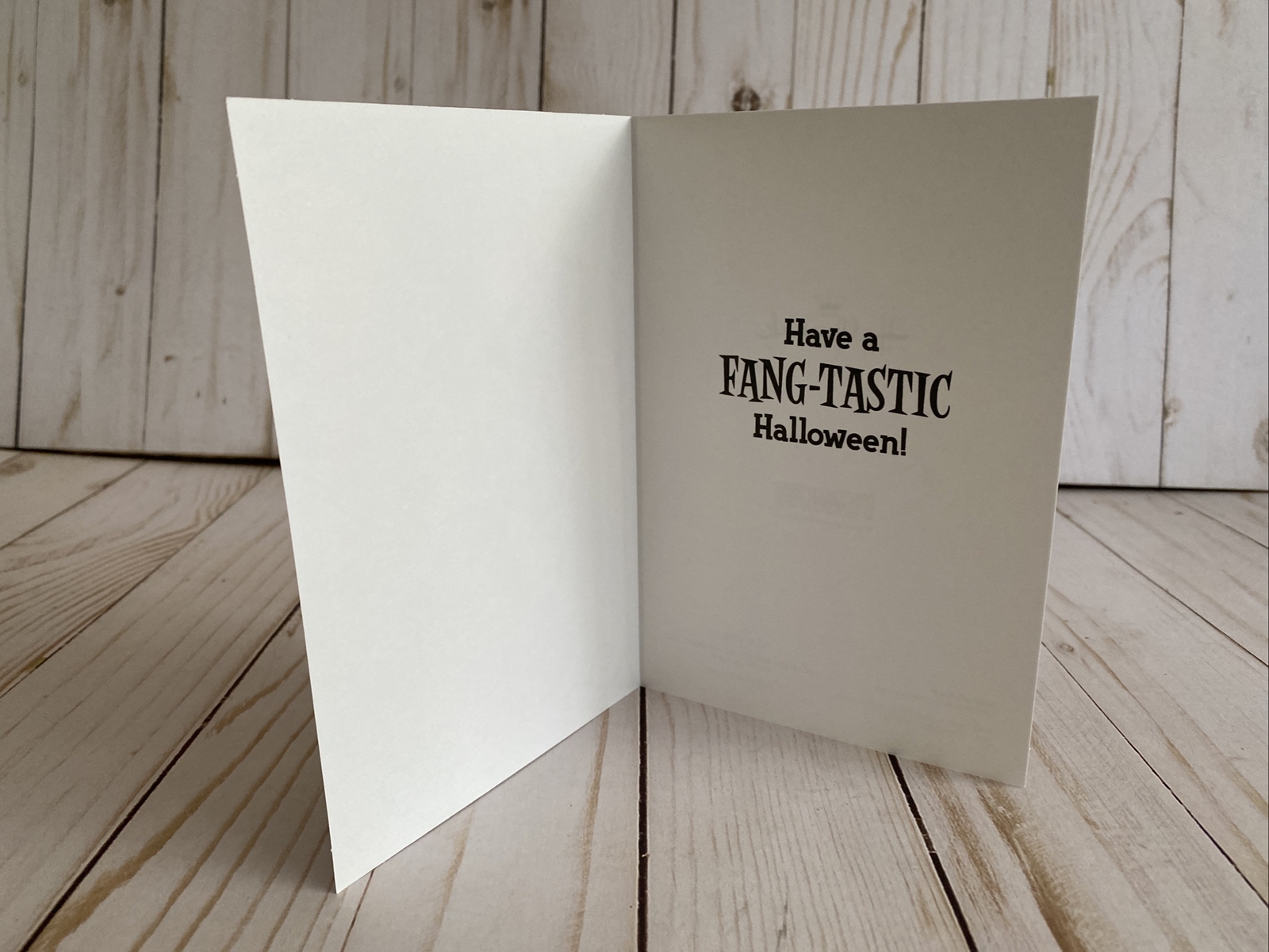 Happy Halloween Snoopy + Woodstock Fang-Tastic Vampire Hallmark Card New Kids