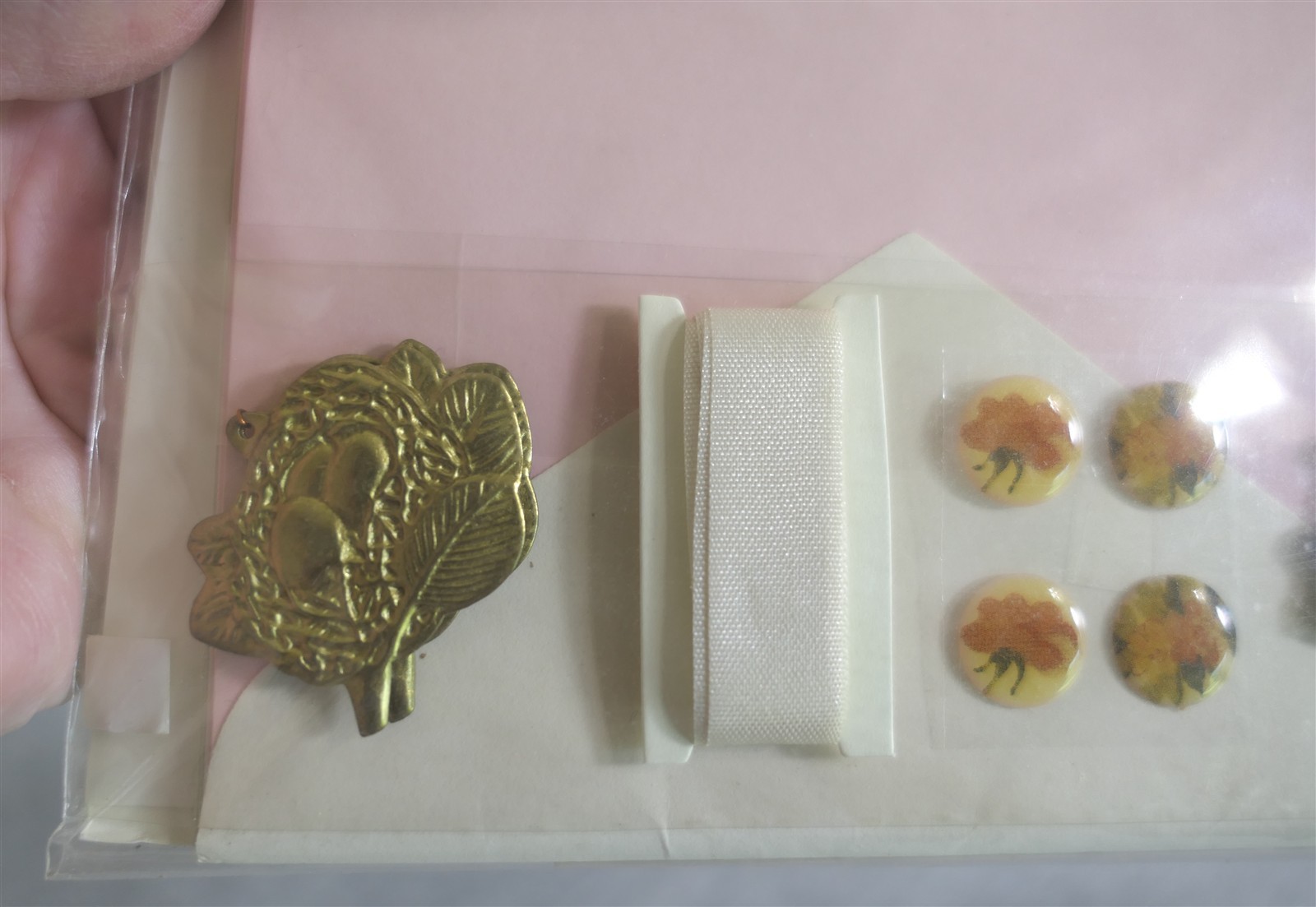 NEW Vintage Anna Griffin Pack of 3D “Expressions of Gratitude” Card Crafting Kit