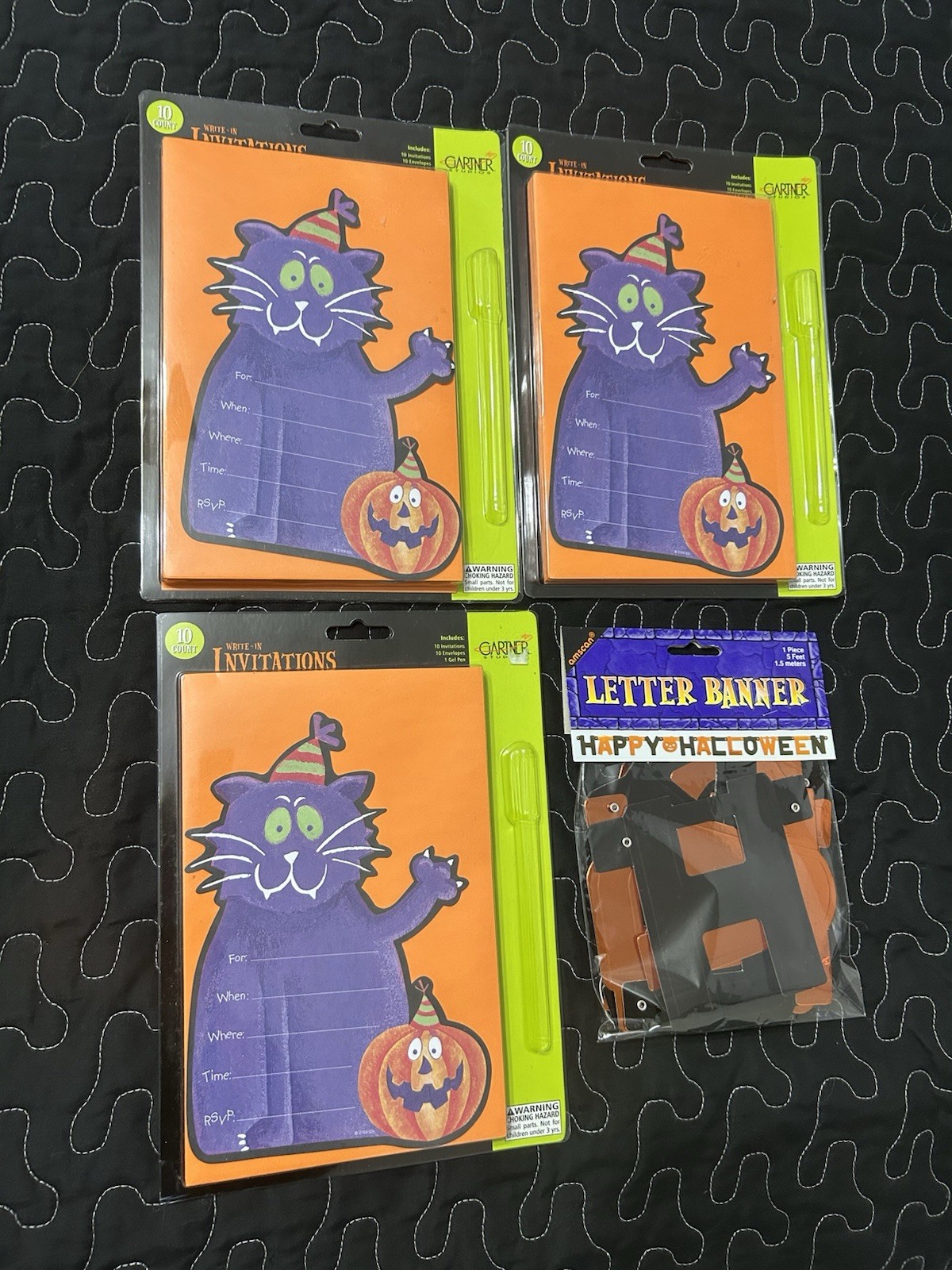 Gartner Studios Purple Cat Halloween Party Invitations 30 count & Letter Banner