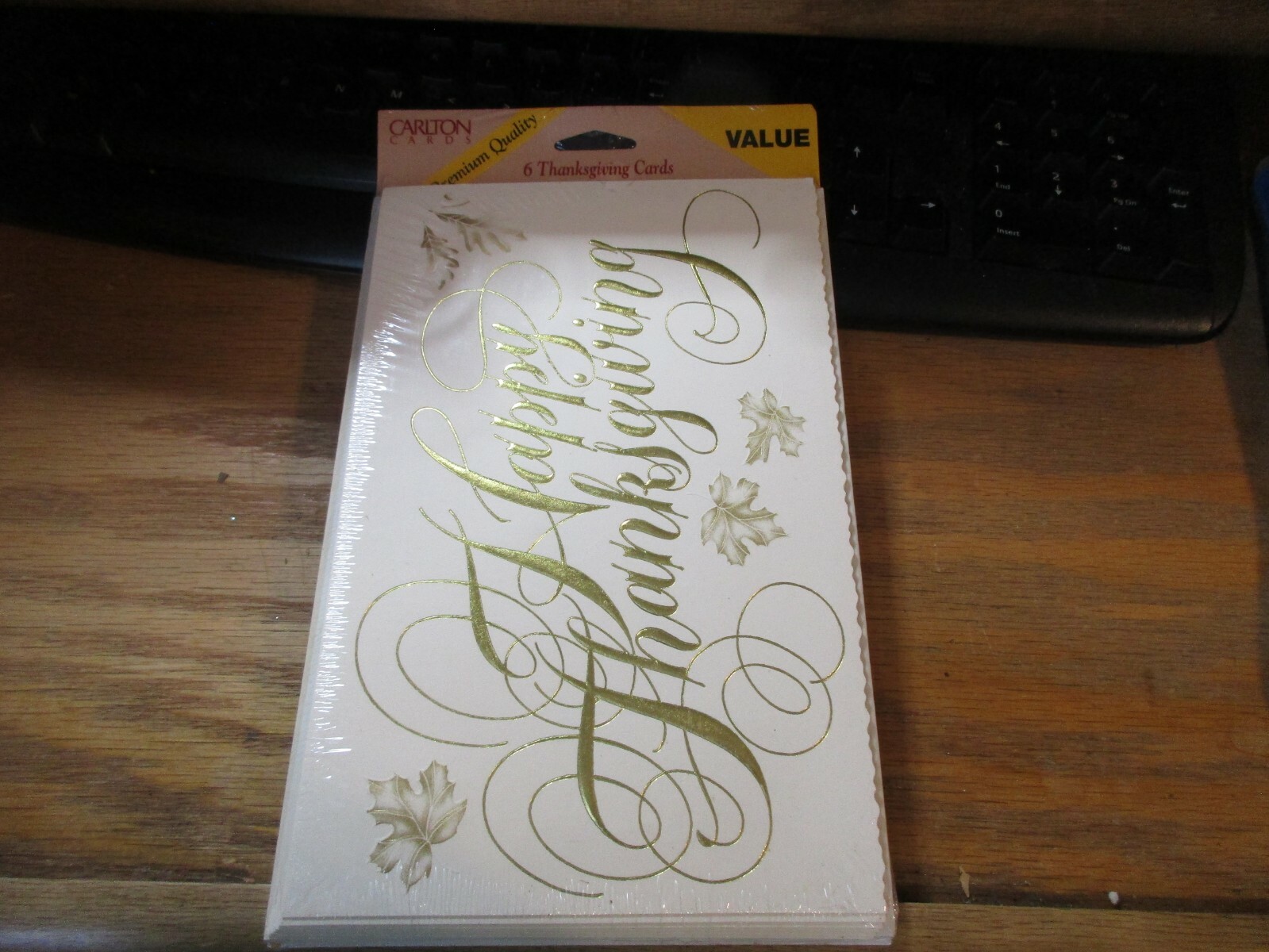Set of 6 “Happy Thanksgiving” Greeting Cards & Envelope NIP Carlton Gold Print
