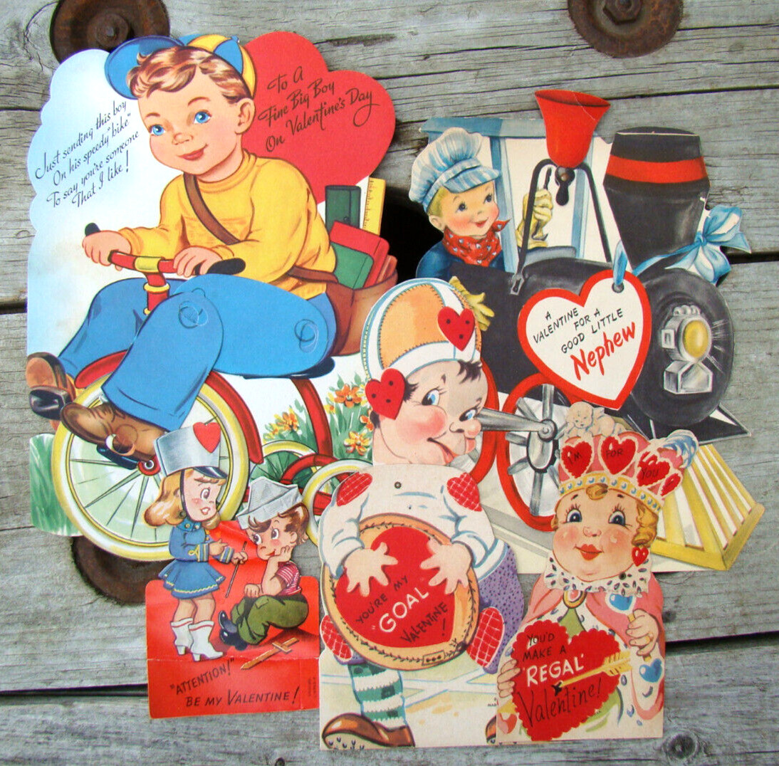 1950s Children’s Valentines ~Mechanical Movable~ Queen Train Vintage Love 💌