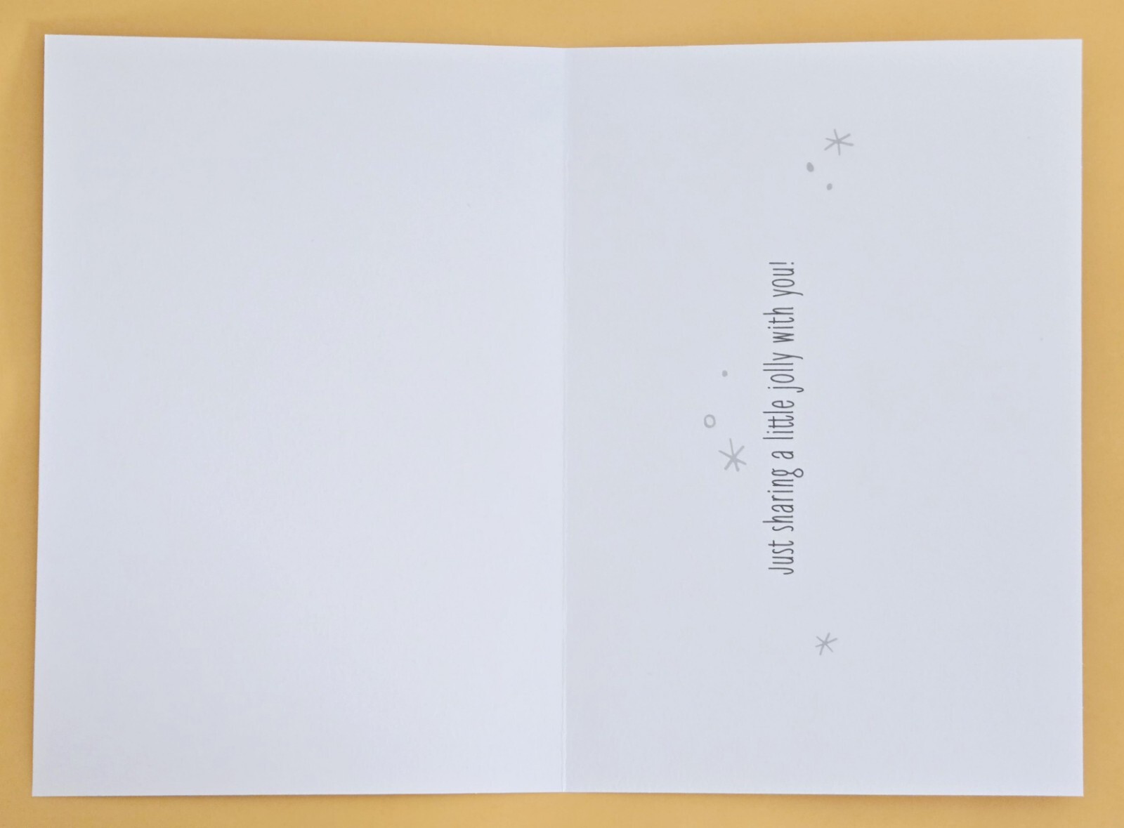 Peanuts “Snoopy & Friends” Merry Christmas Greeting Card (+Envelope 5×7″).