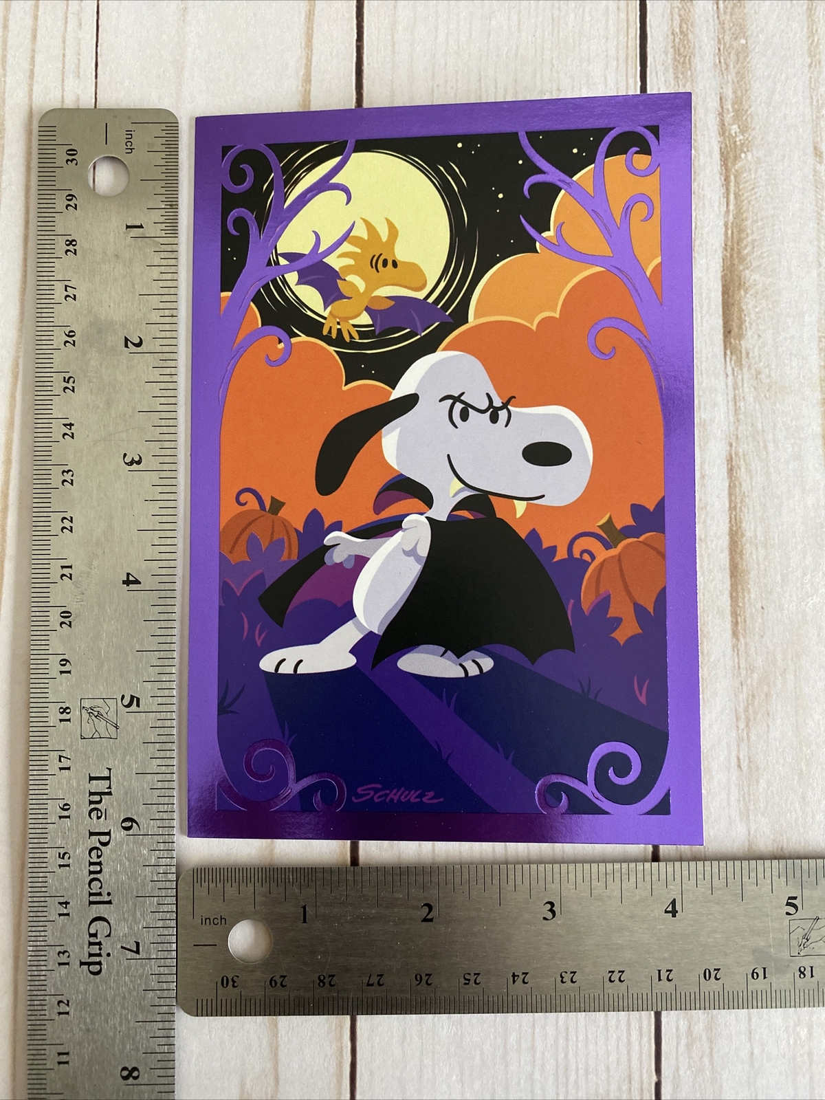 Happy Halloween Snoopy + Woodstock Fang-Tastic Vampire Hallmark Card New Kids