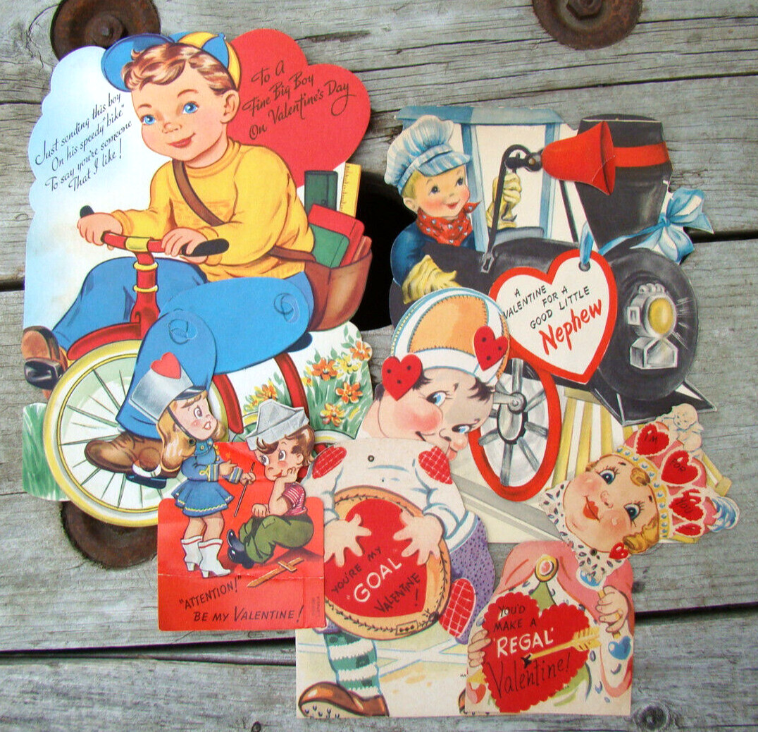 1950s Children’s Valentines ~Mechanical Movable~ Queen Train Vintage Love 💌