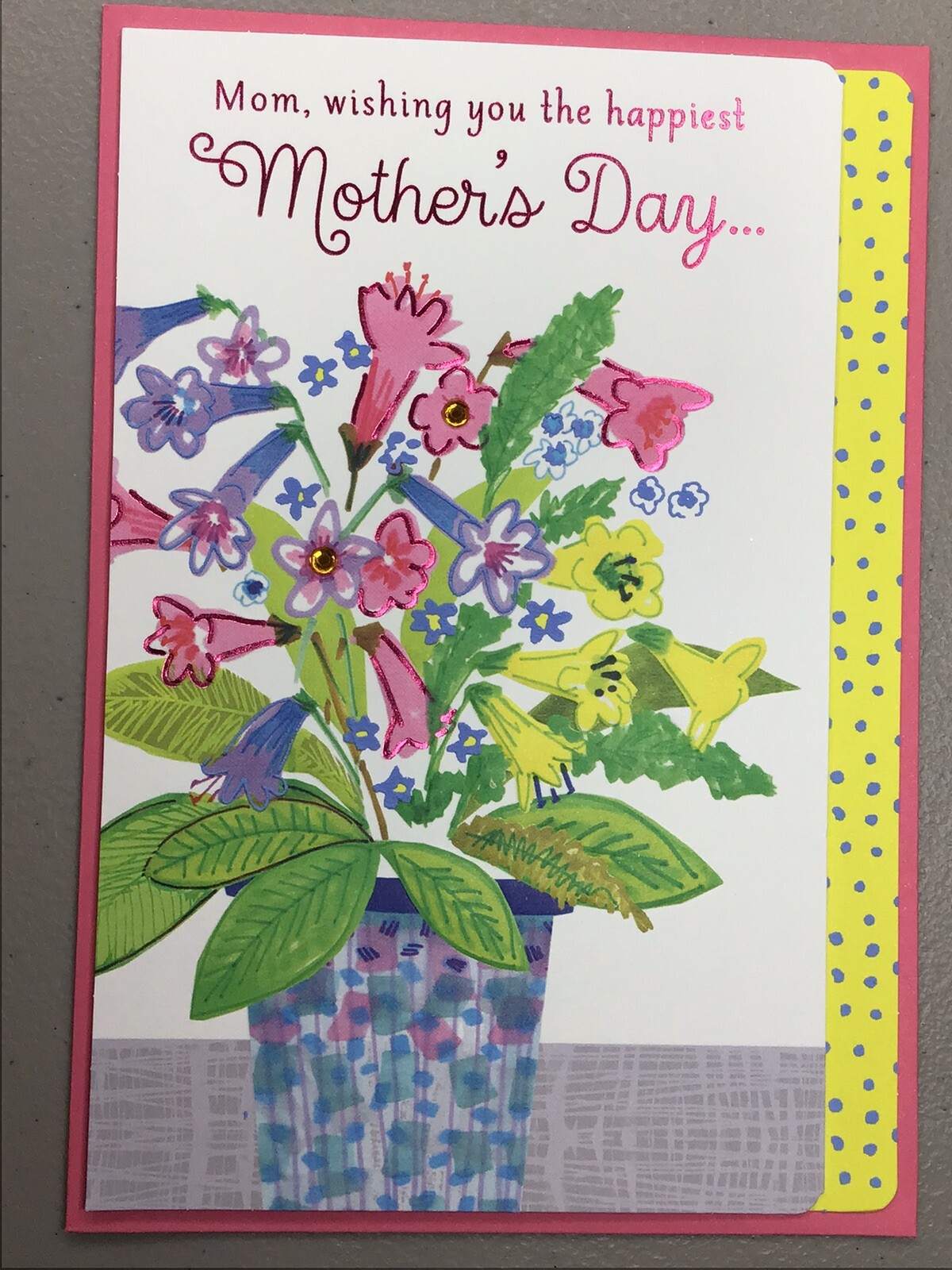 Hallmark Happy Mother’s Day Card MOM With All My Heart Thanks Love Flowers