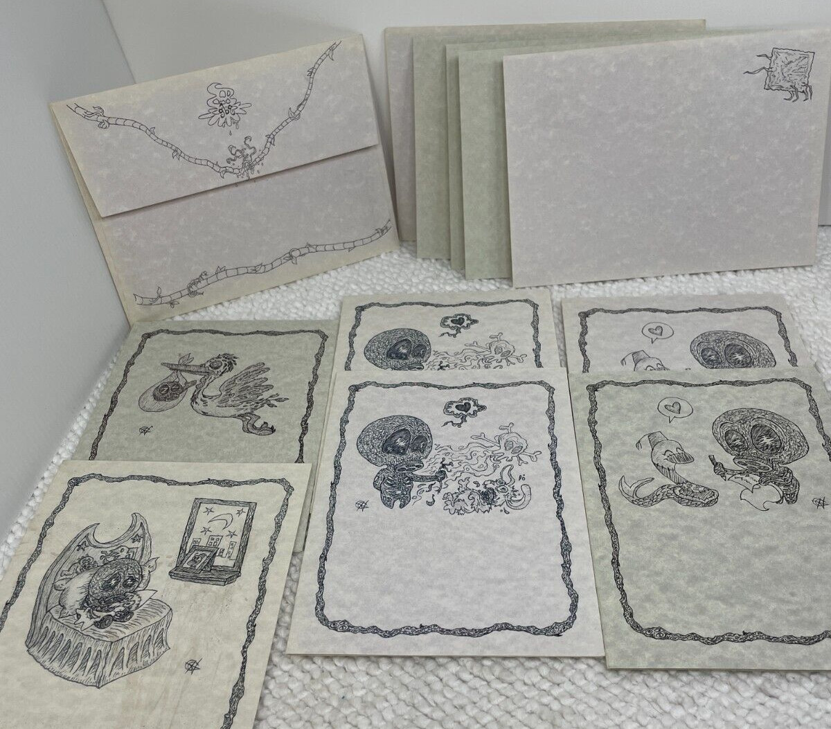 Lot of 6 Printed Stationary Cards & Envelopes W/ Grey Bouquet Artist’s Sketches