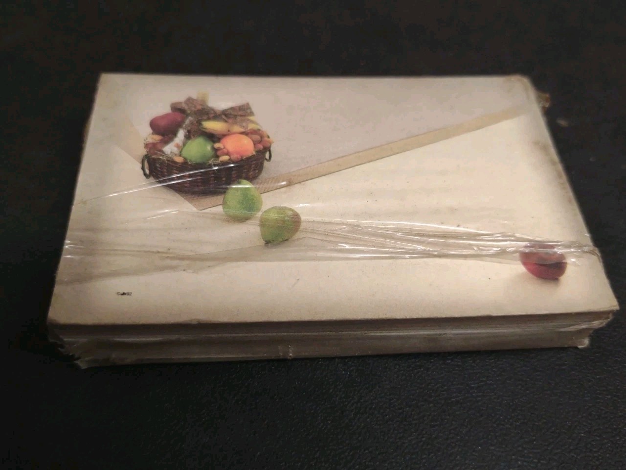 50 Vintage Floral Enclosure Cards, No Message, Blank Card w Fruit Basket Picture
