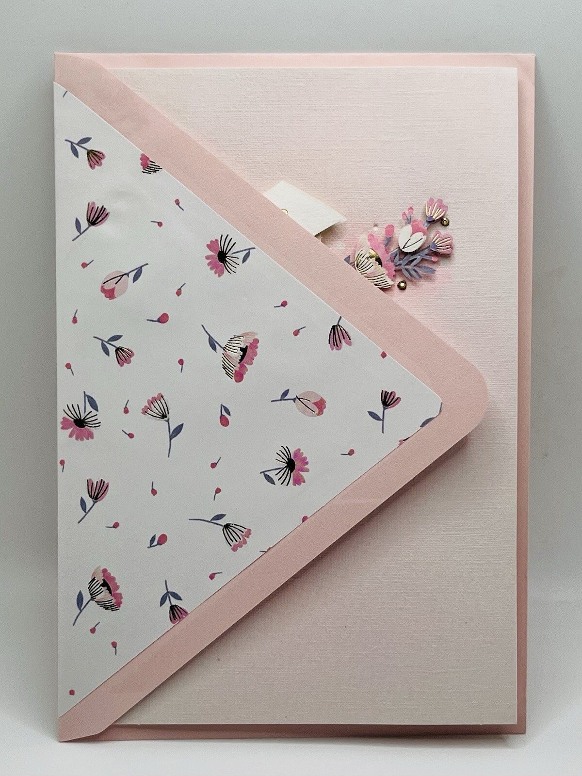 Graduation Card 3D Cutout Pink Floral Gold Foil, Beaded Hallmark Card NEW