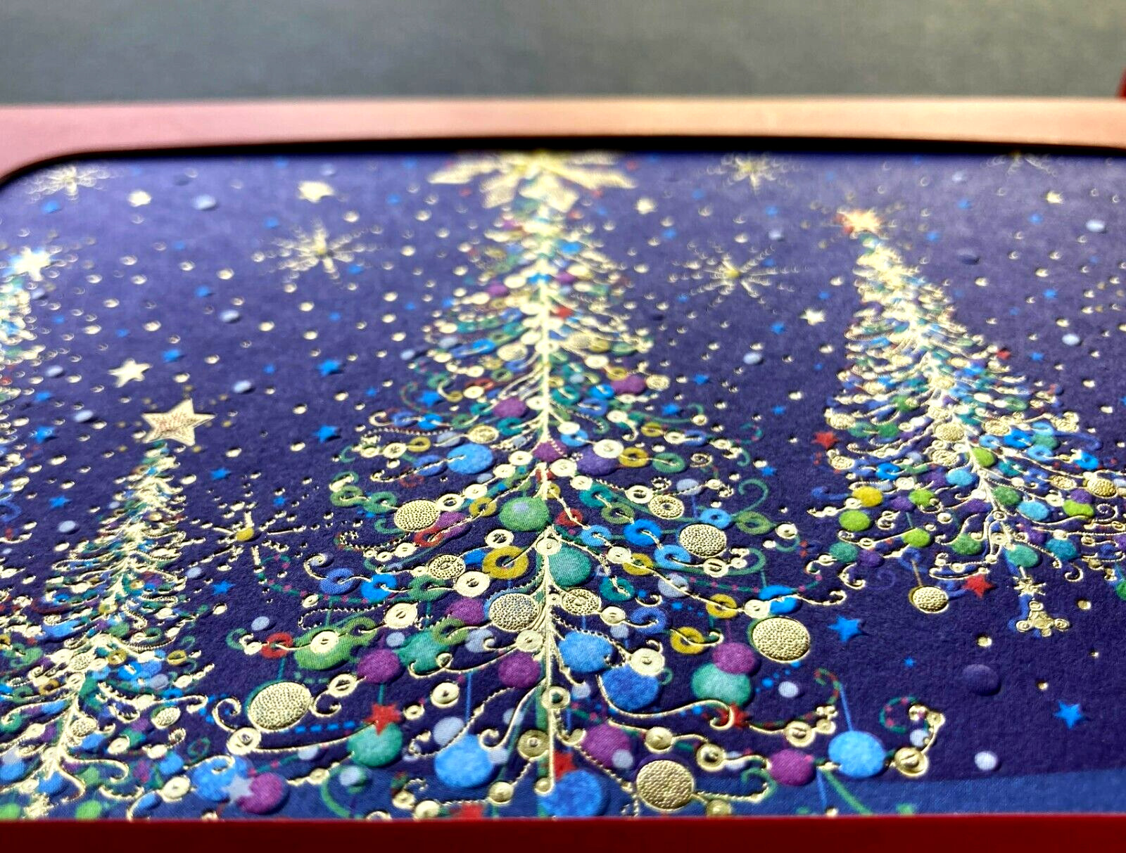 BOX Of 14 Papyrus Embossed Christmas Tree Gold Foil Christmas Cards