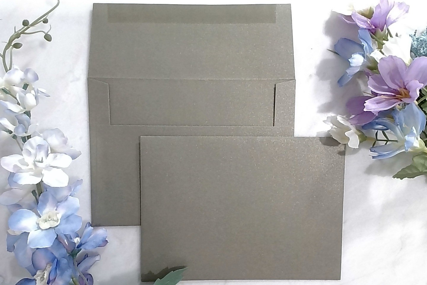 Set of 25 A7 Gummed Envelope Curious Metallics – Chartreuse 80 lb text