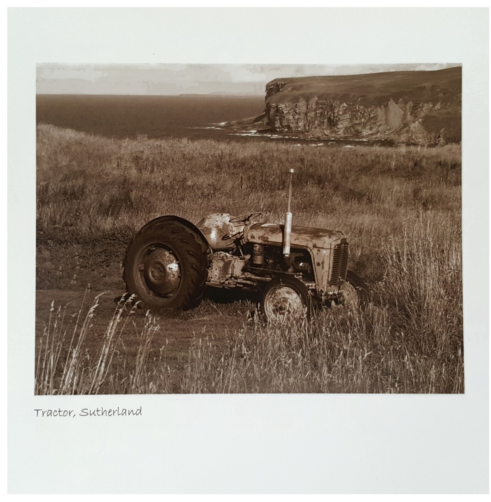 LYRICAL Scotland 6 Set Of 15cm x 15cm Tractor Scenes of Scotland Birthday