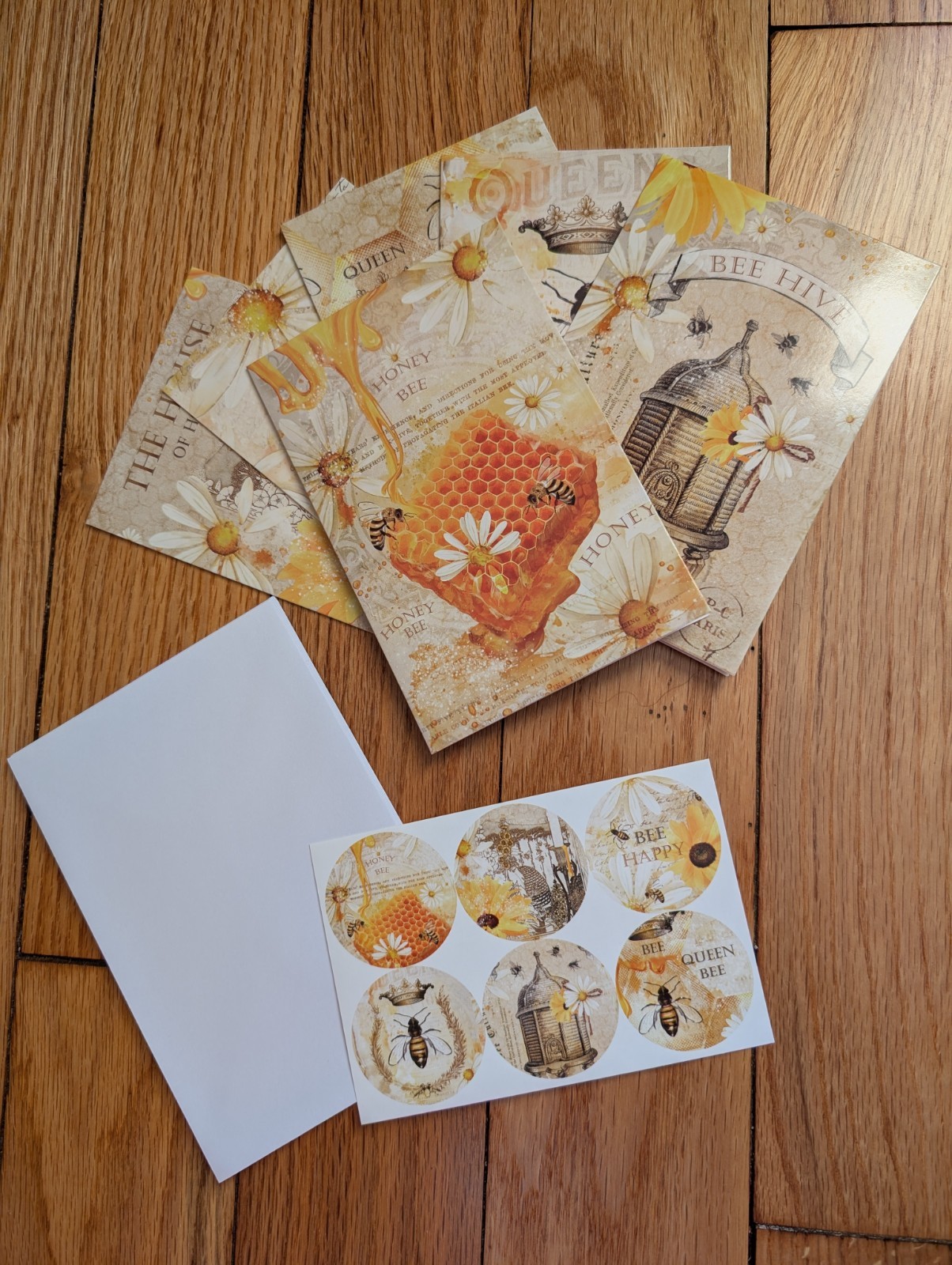 Set of 6 Handmade Bee Theme Blank All Occasion Notecards Greeting Cards