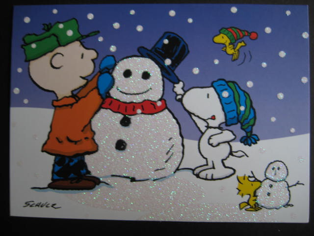 UNUSED greeting card Peanuts CHRISTMAS Snoopy & Charlie Brown Make Snowman