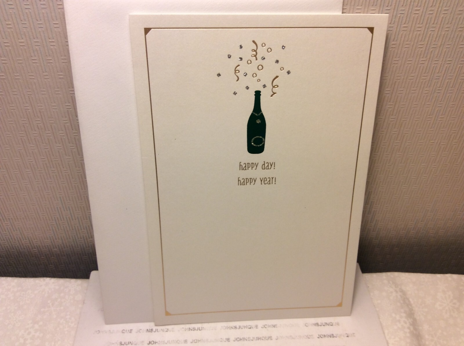 HALLMARK NEW YEAR’S GREETING CARD New w/envelope “Happy Day! Happy Year!”