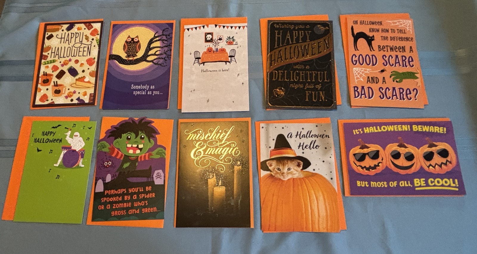 Lot of 10 Brand New Hallmark Expressions Halloween Greeting Cards w Envelopes