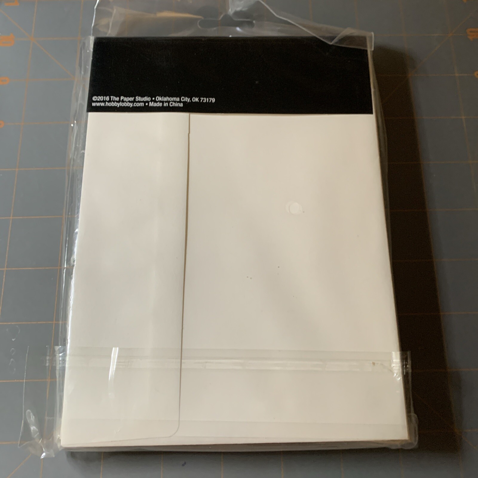 The Paper Studio IVORY A7 ENVELOPES – 100ct (5.25″ x 7.25″)