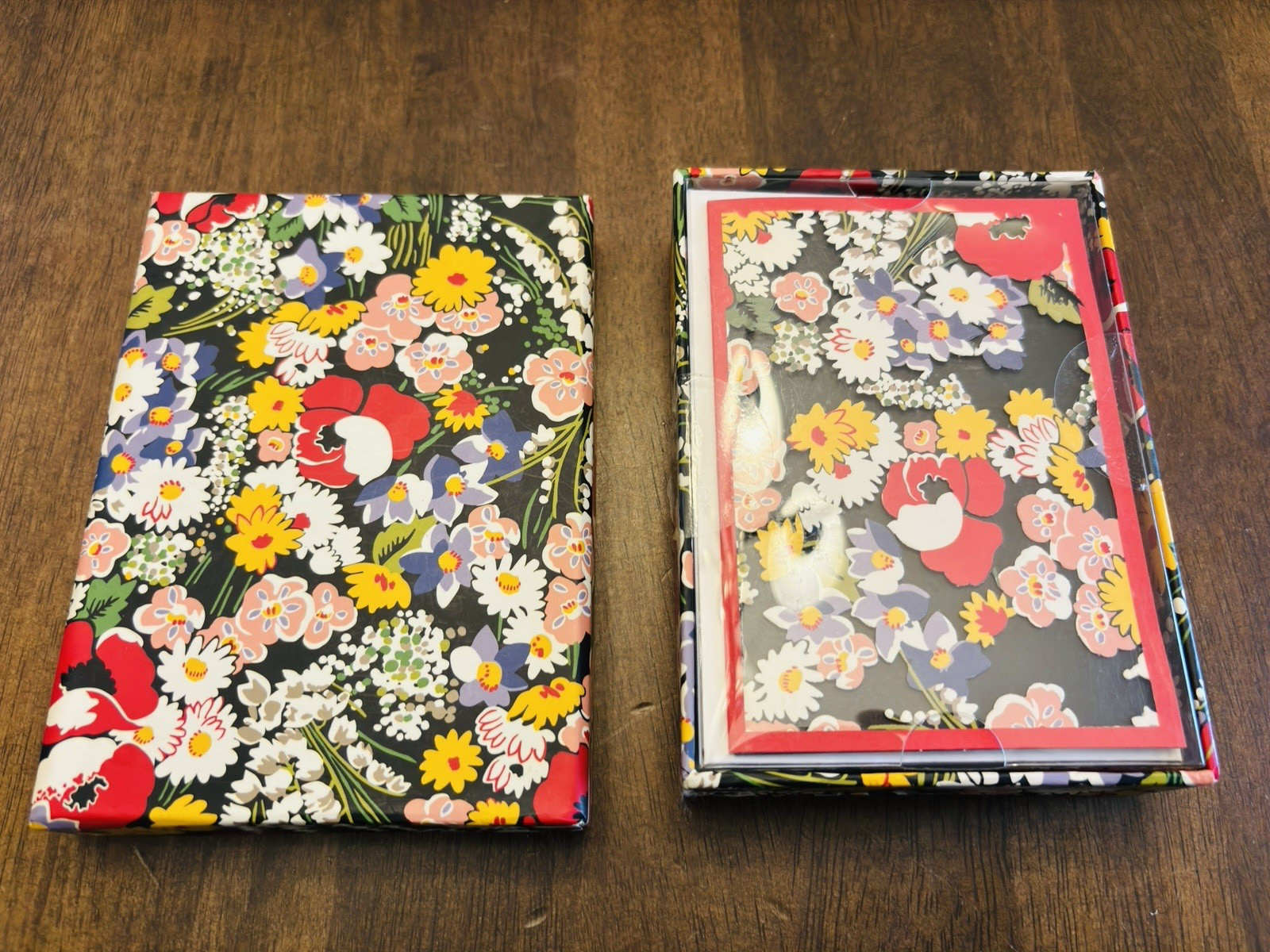Vera Bradley Box Laser-Cut Note Cards Poppy Fields 10 Cards w/ 10 Envelopes NIB