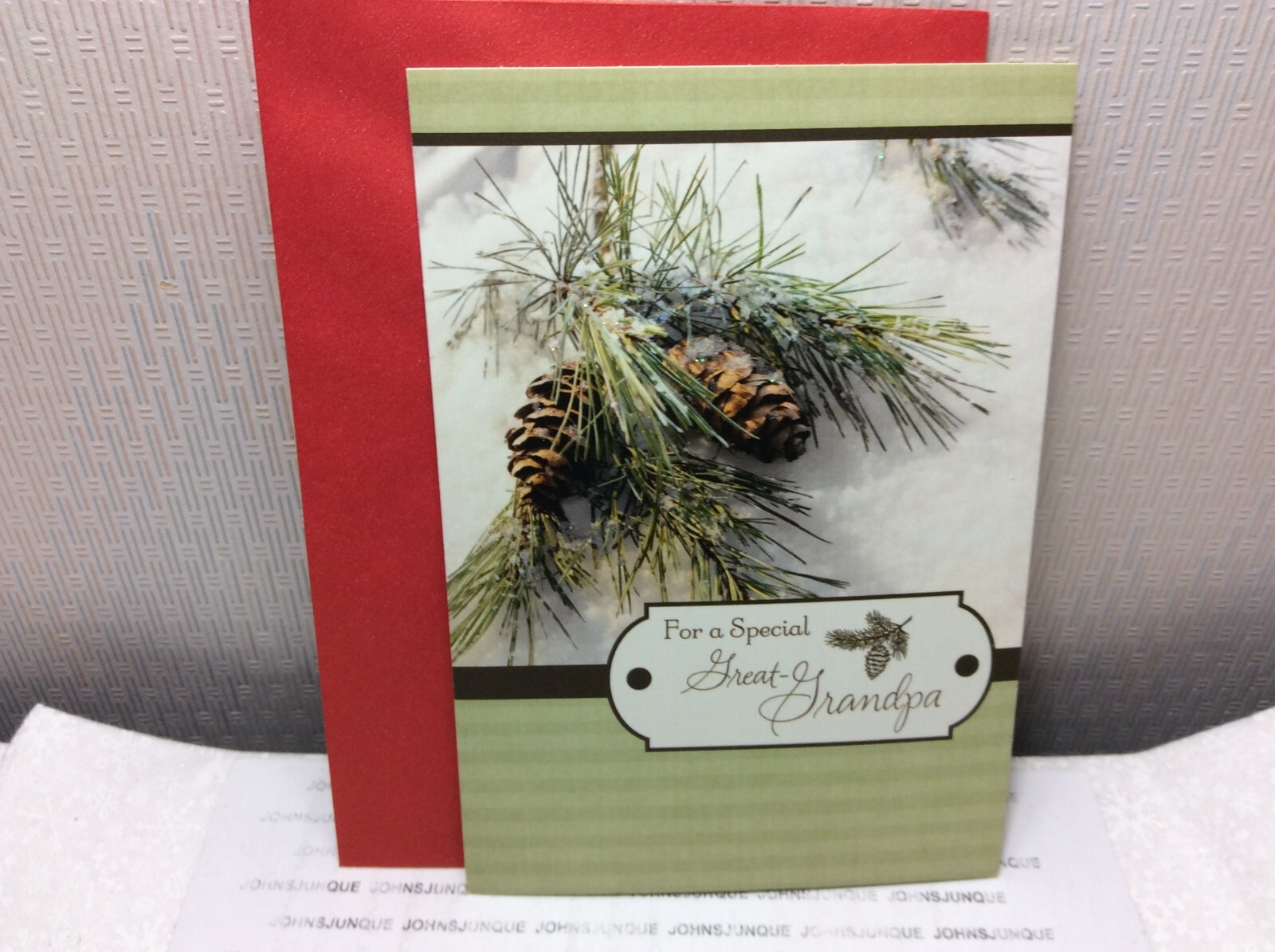 HALLMARK GREAT-GRANDPA CHRISTMAS GREETING CARD New w/envelope “Love and family”