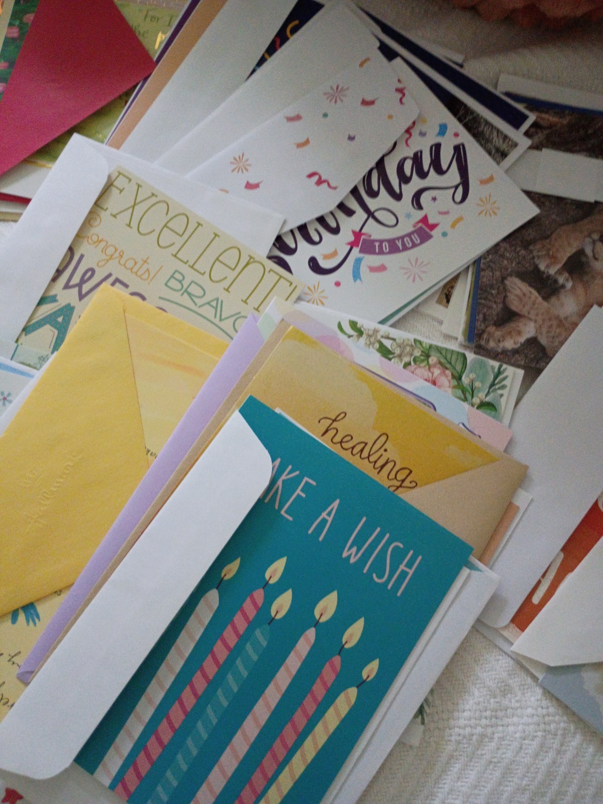 Greeting Cards/Notes Cards NEW w/Envelopes HUGE LOT Good Variety+ Box Organizer