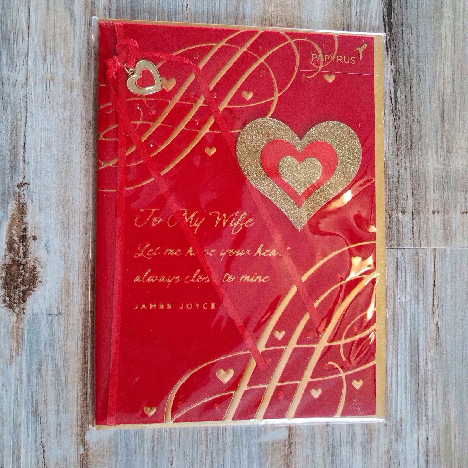 Papyrus Gorgeous Beaded James Joyce To Wife Valentines Day Card With Heart Charm