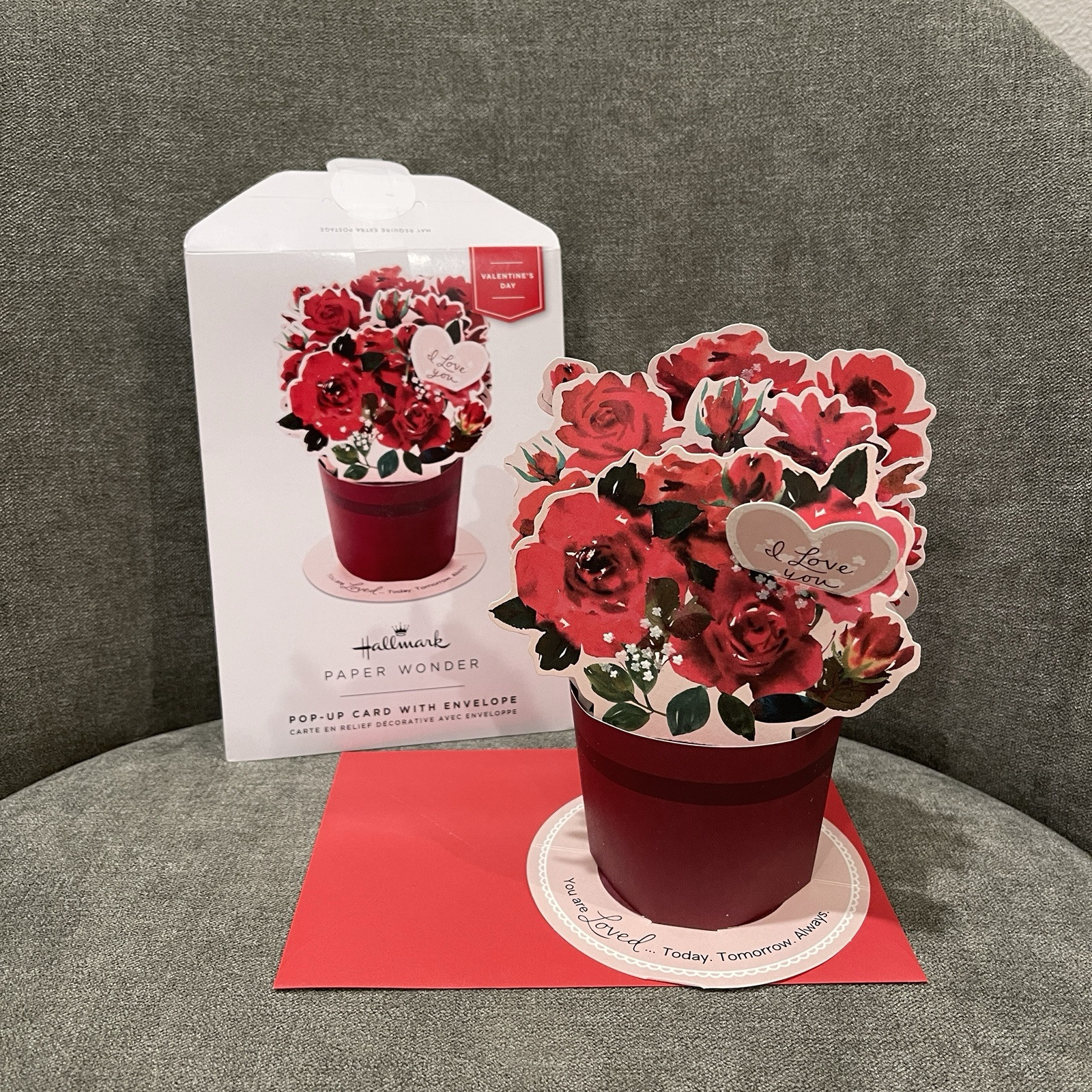 New! Hallmark Paper Wonder Pop Up Valentines Day Card, Pop Upright Paper Bouquet
