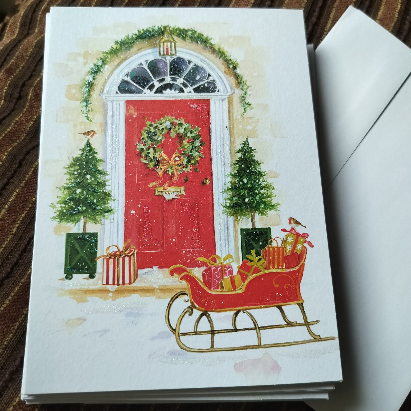 Graphique Christmas 20 Blank Cards Festive Red Door Scene: 4×6 In, + Envelopes