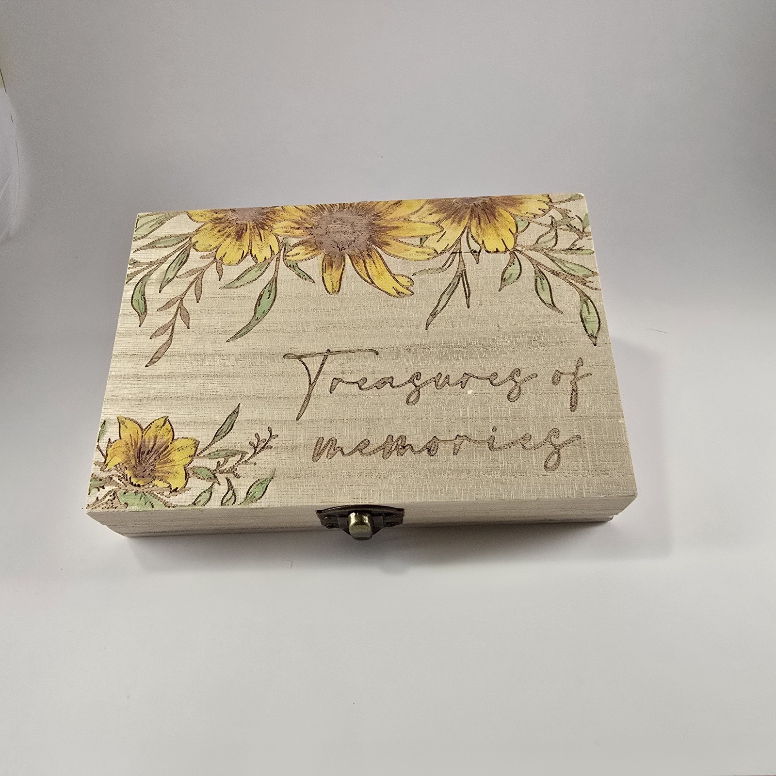 wooden keepsake Memories Of Love box Cards sunflowers “Treasures of memories